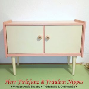 kleine vintage kommode sideboard in rosa und creme weiß lackiert ddr 50er 60er jahre (1)