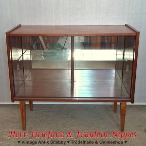 schlichter vintage midcentury ddr barschrank sideboard mit glas schiebetüren (2)