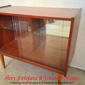 schlichter vintage midcentury ddr barschrank sideboard mit glas schiebetüren (3)