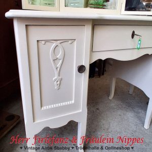 cremeweiße antike alte frisierkommode schminktisch mit dreiteiligem spiegel (5)